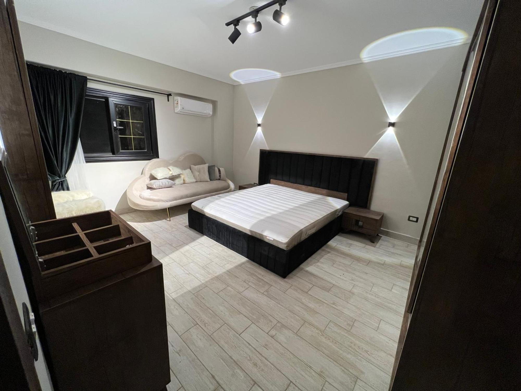 Apartment Tara 2 *